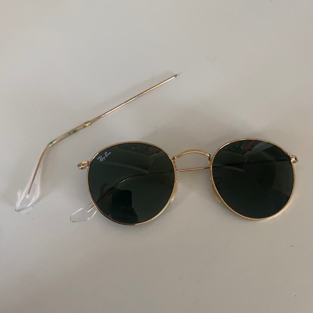 Round Ray Bans (need to be fixed)